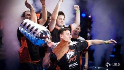 代的特征与 代的特征与